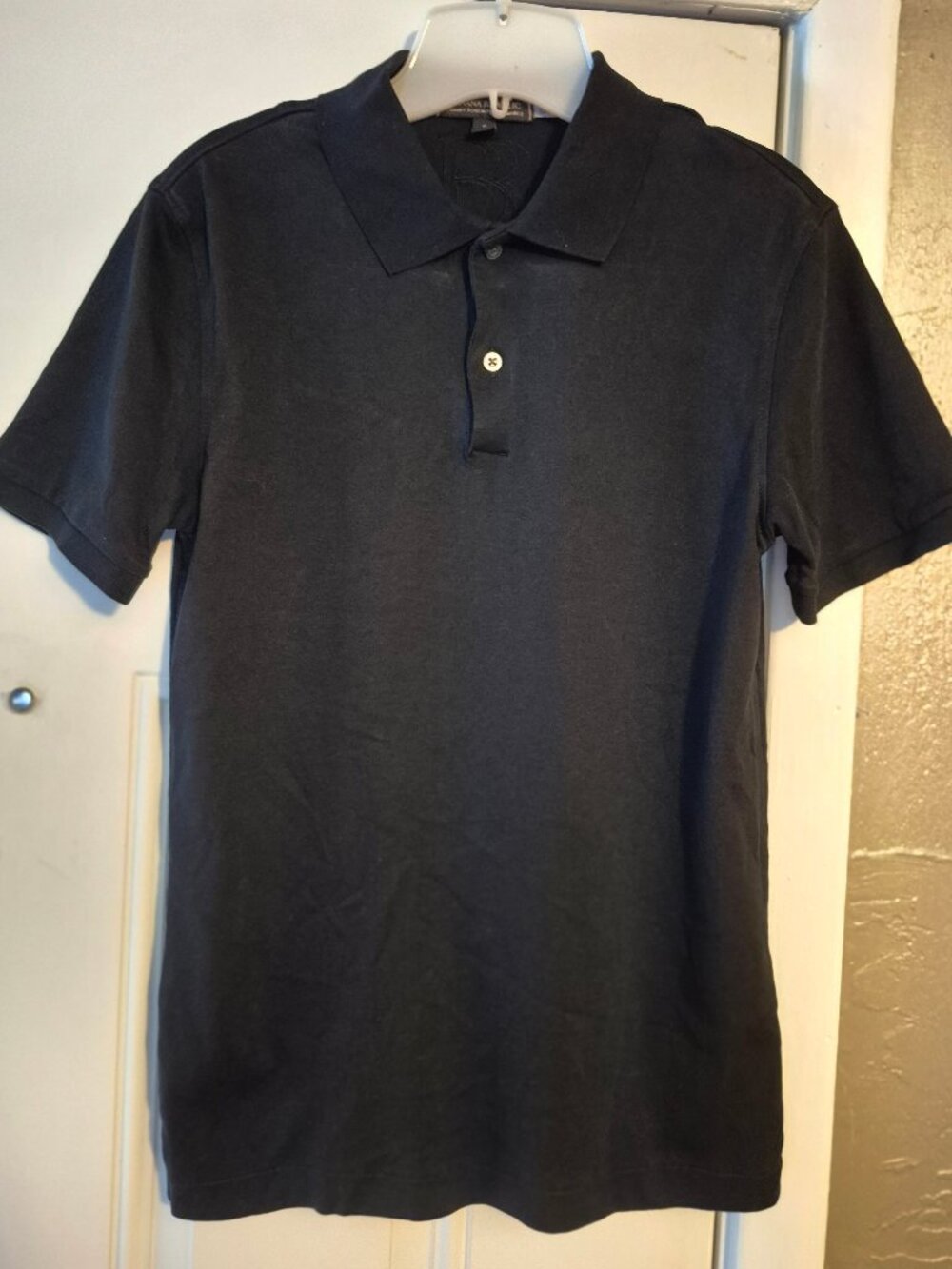 Banana Republic Lurury Touch. Polo style Top. SP.  100% cotton.